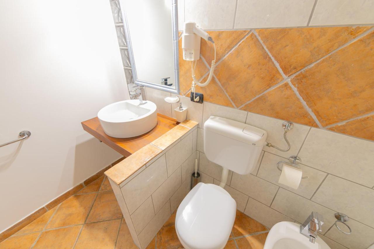 Residence Agape تْشيفالو المظهر الخارجي الصورة